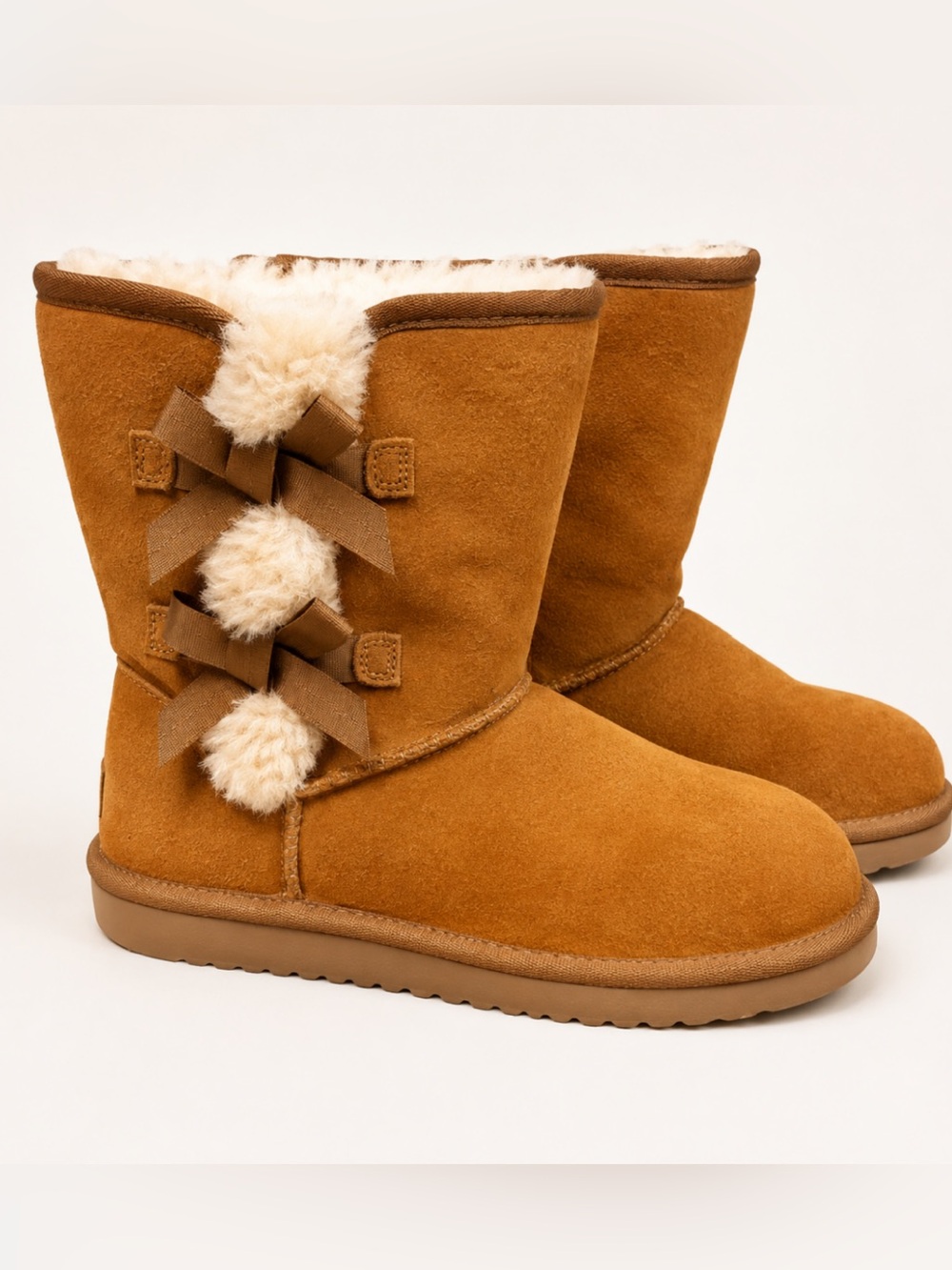 Koolaburra by UGG Victoria Boots 8 Chestnut Suede Fur Lined Triple Bow Cozy